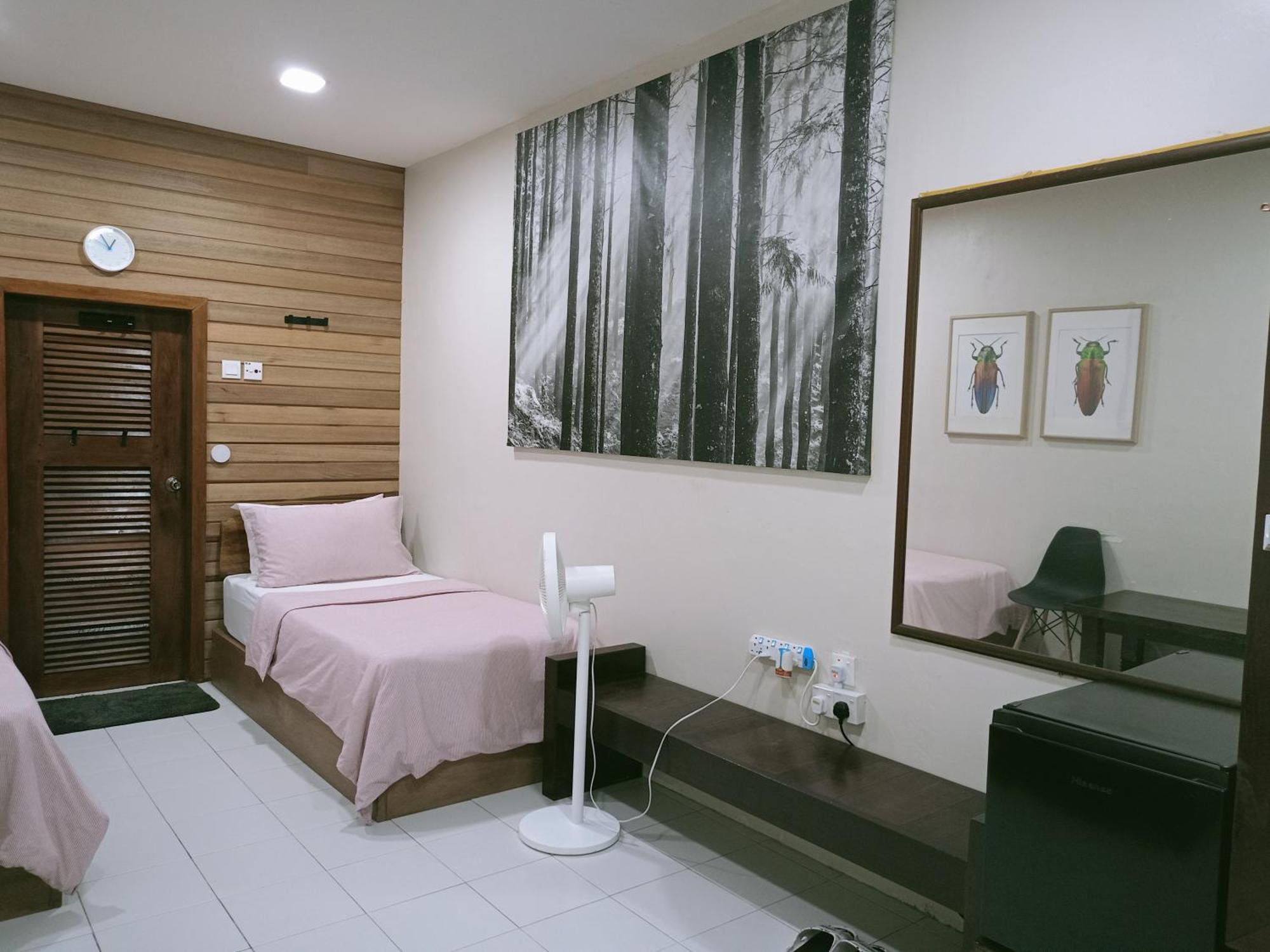 Naura Roomstay Kuala Tahan Esterno foto