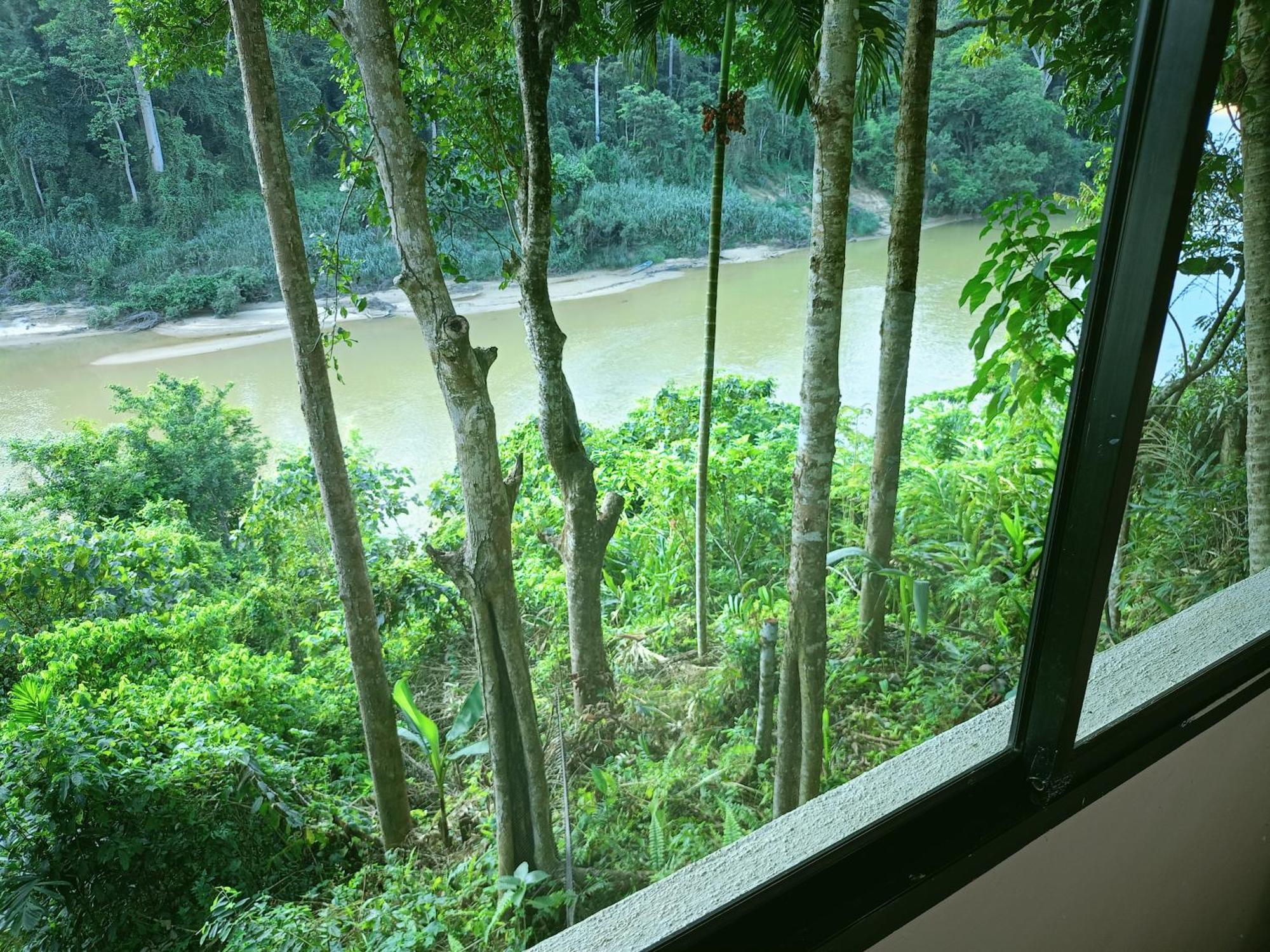 Naura Roomstay Kuala Tahan Esterno foto