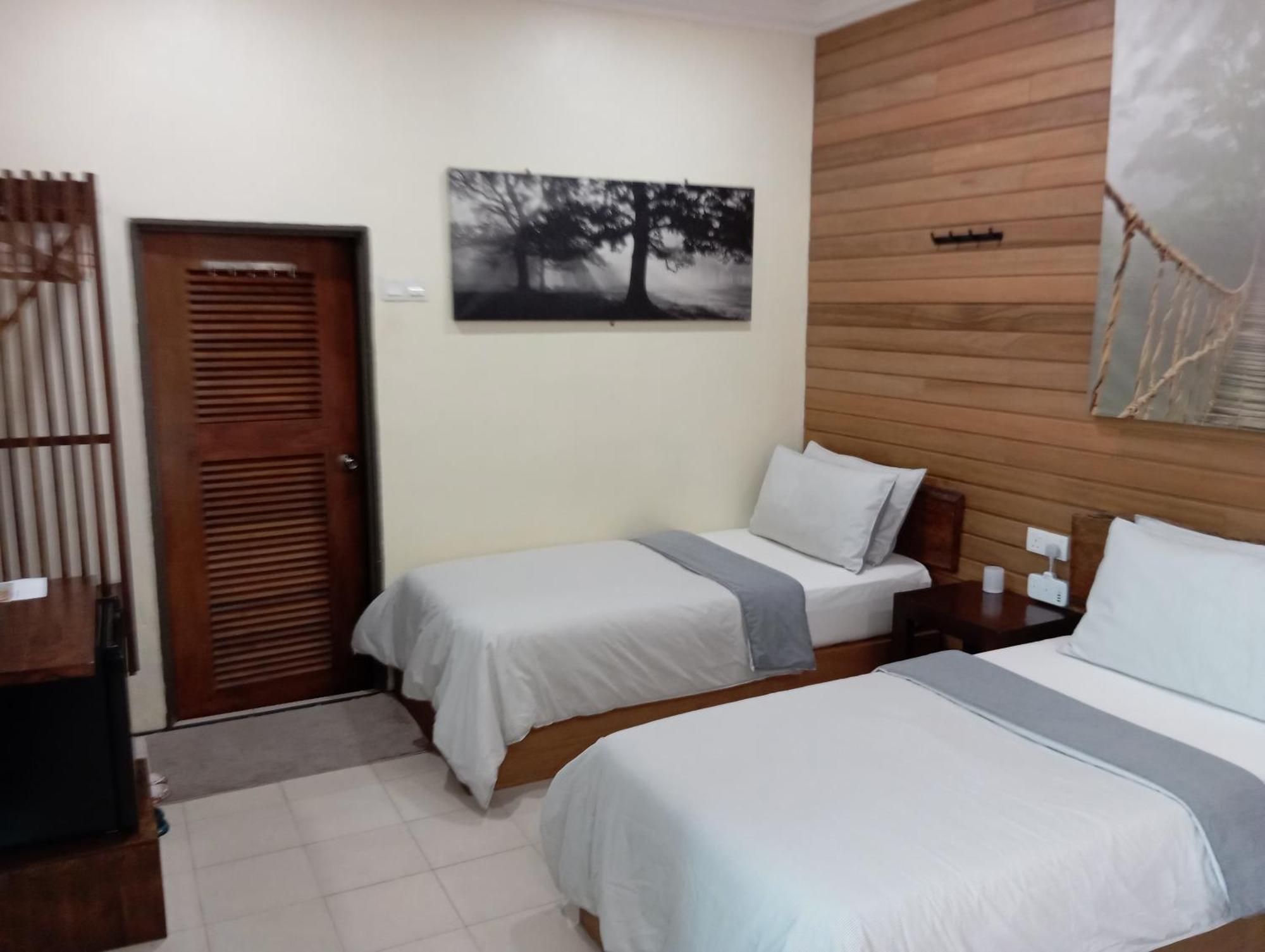 Naura Roomstay Kuala Tahan Esterno foto